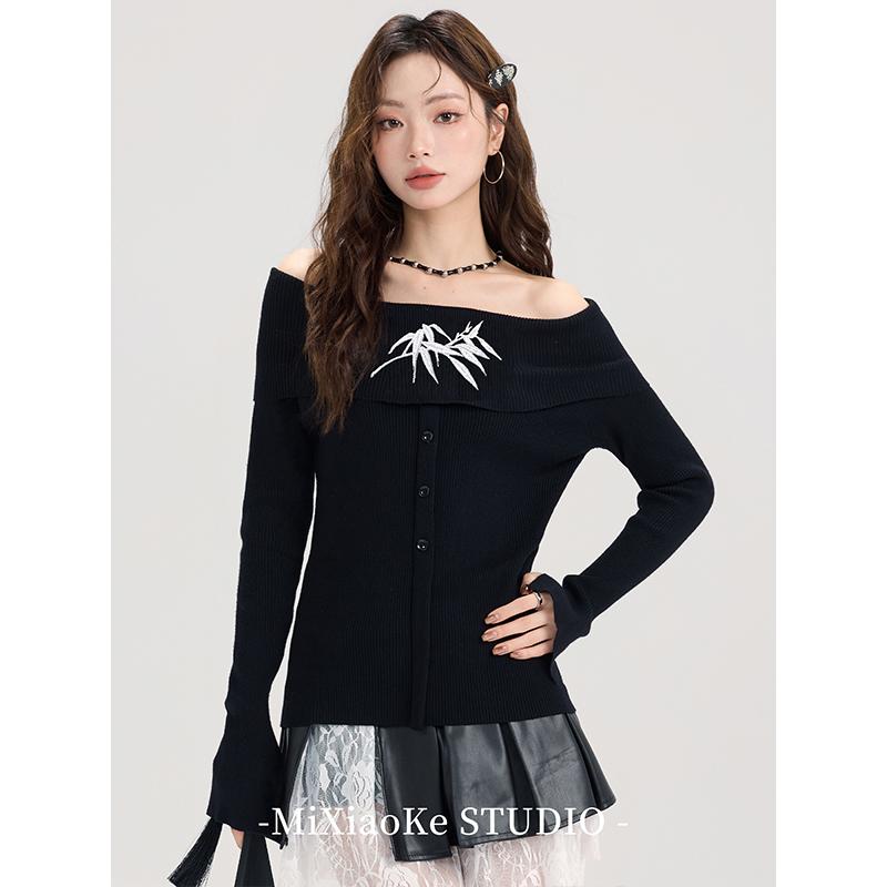 ニット セーター シャツ トップス スカート レディース おしゃれ ファッション チャイナ風 レディース 黒 オフショルダー 秋 スリム カジュアル モダン セクシー