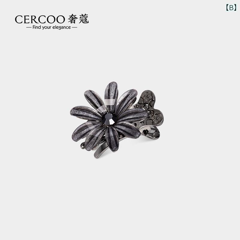 セキュアデポのヘアアクセサリー バタフライ クリップ パーティー プレゼント ミニサイズ エレガント 小さめ かわいい スタイリング おしゃれ 上品 ファッション デート｜アングル2