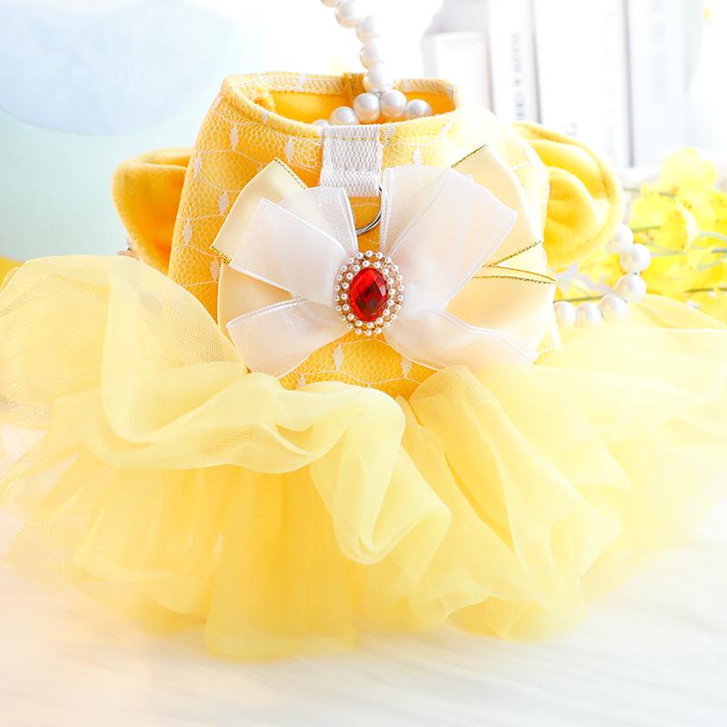 犬服 ペット服 秋冬服 猫 プリンセス ドレス ベル ふわふわ ウェディングドレス トラクション 小型 犬 テディ ペット 黄 リボン ファッション 衣装