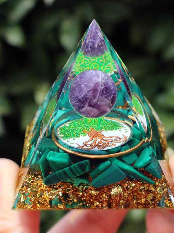 ピラミドル 置物 装飾品 インテリア クロスボーダー アメジスト ボール 砂利 ホーム 樹脂 オフィス デスク 装飾