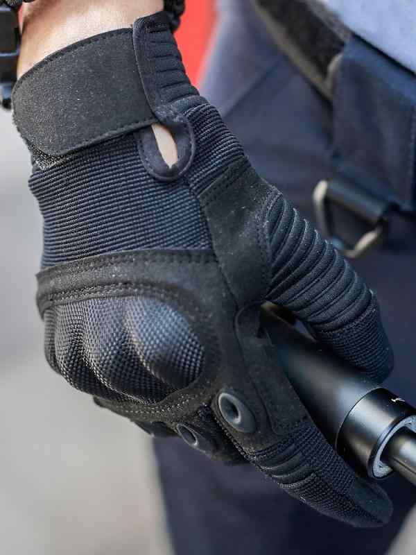 アウトドア グローブ 手袋 スポーツ サバイバル 保護 小物 メンズ 登山 ハイキング 作業 フルフィンガー 紳士 メンズ 滑りにくい 雑貨 衣料品 オールシーズン 耐摩耗 カジュアル