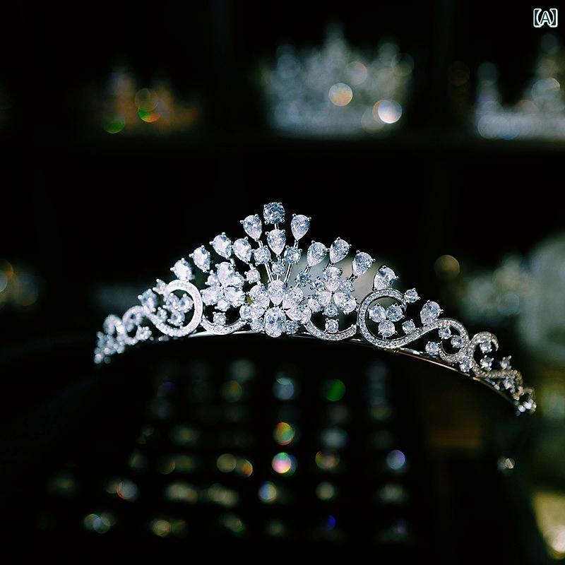 セキュアデポのティアラ クラウン 王冠 ジュエリー 誕生日 ビジュー ヘアアクセサリー 髪飾り カチューシャ ウェディング 大人 レディース 大人式 エレガント 結婚式 アクセサリー 頭飾り 撮影 小道具 レディース｜アングル2