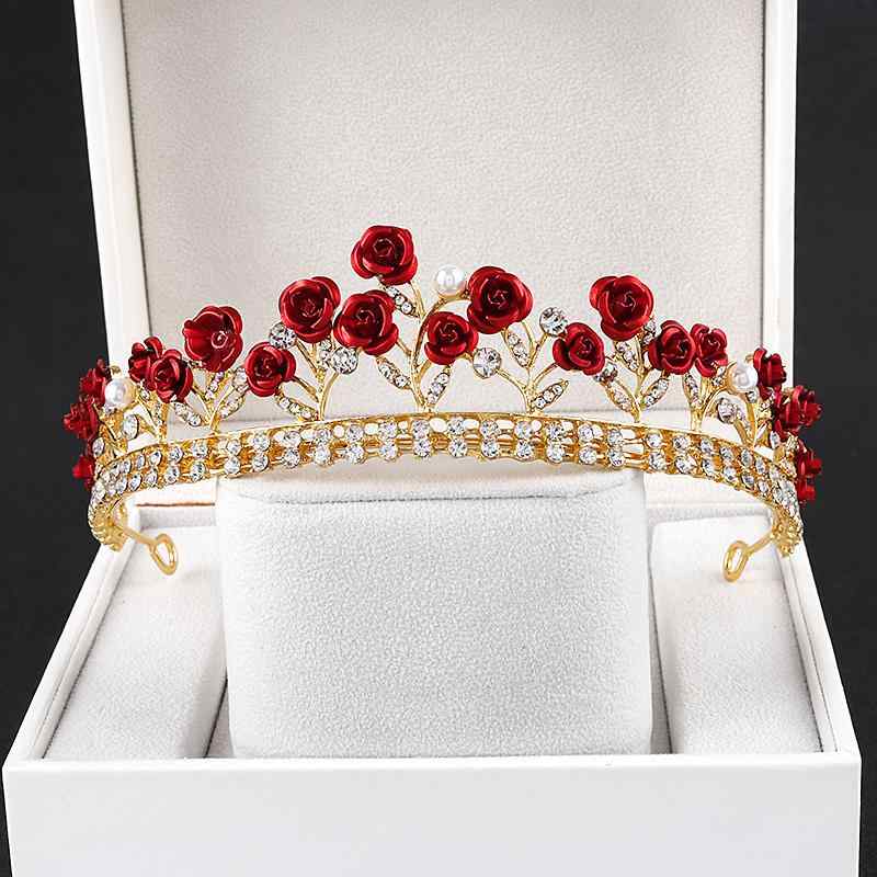 ティアラ クラウン 王冠 ジュエリー 贈り物 花嫁 ヘアアクセサリー 髪飾り カチューシャ ウェディング 大人 レディース 大人式 エレガント 結婚式 アクセサリー 頭飾り 撮影 小道具 レディース