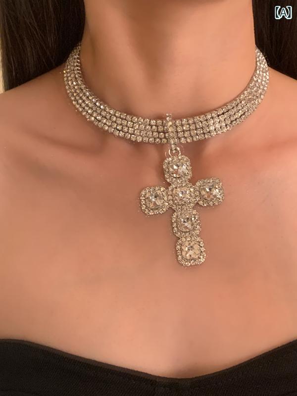 十字架 ネックレス レディース 女の子 アクセサリー フル クロス パーティー ストーン ライト 豪華感 鎖骨 チェーン