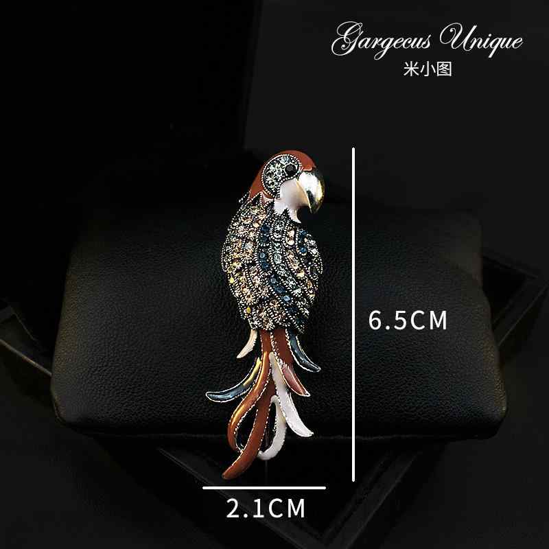 ブローチ 小さめ 絵 精巧 オウム 光沢 動物 コサージュ 魅力 アクセサリー レディース ファッション 装..