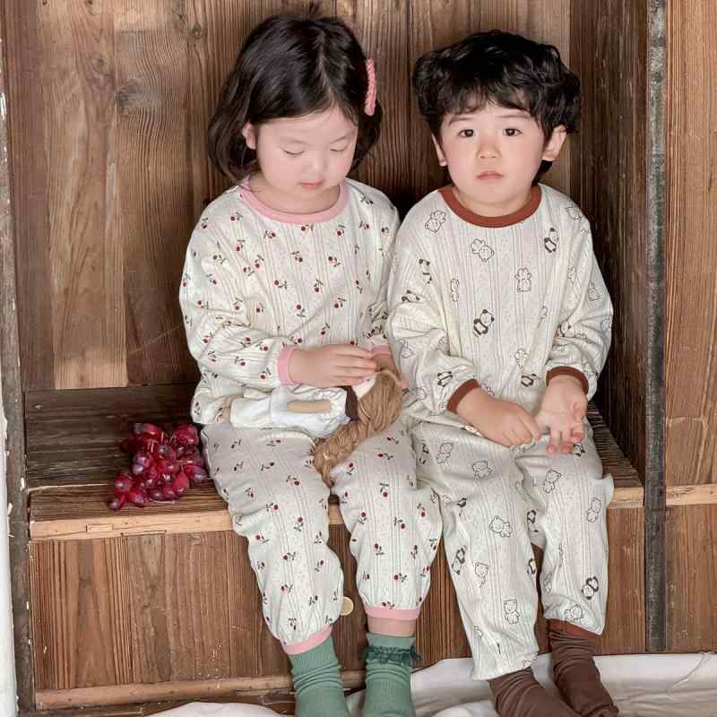 子供服 パジャマ トップス ボトムス 春夏 韓国 綿 コットン 通気性 長袖 ユニセックス キッズ 子供 男の子 女の子