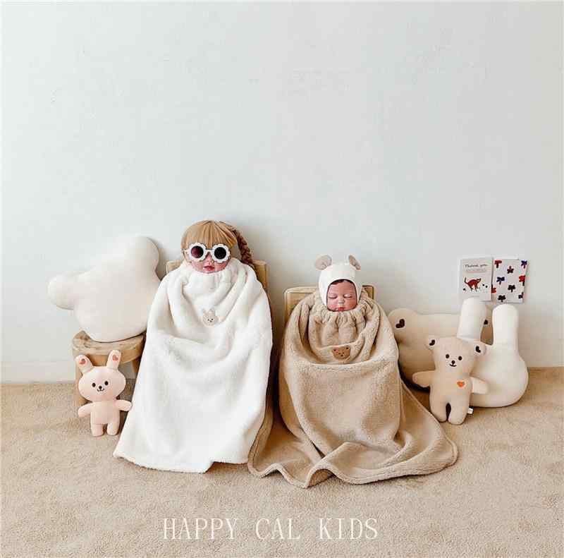 ブランケット 赤ちゃん 出産祝い おくるみ ベビーカー 抱っこ紐 防風 防寒 暖かい 屋内 屋外 ベビー 子供 男の子 女の子 育児 子育て 韓国 秋冬