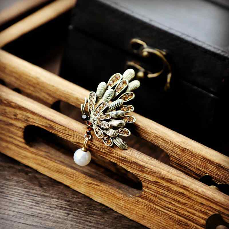 ブローチ 中国風 レトロ パール 蝶 レディース小さめ さわやか カレッジ チャイナ ドレス アクセサリー