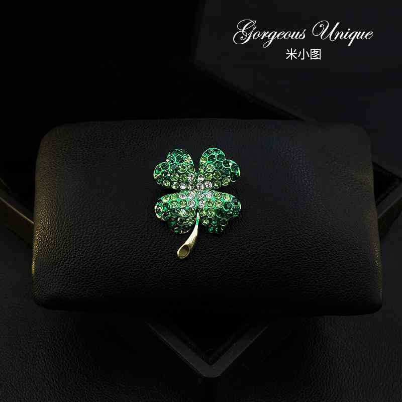 ブローチ 精巧 フル グリーン 四つ葉クローバー コサージュ スーツ セーター アクセサリー レディース 装飾品