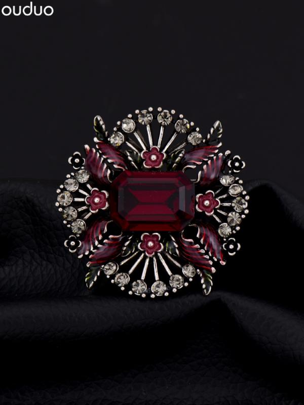 ブローチ セレモニー 卒業式 入学式 装身具 おしゃれアイテム レトロ レディース 精巧 コート コート ピンバックル アクセサリー ヴィンテージ風 バッジ