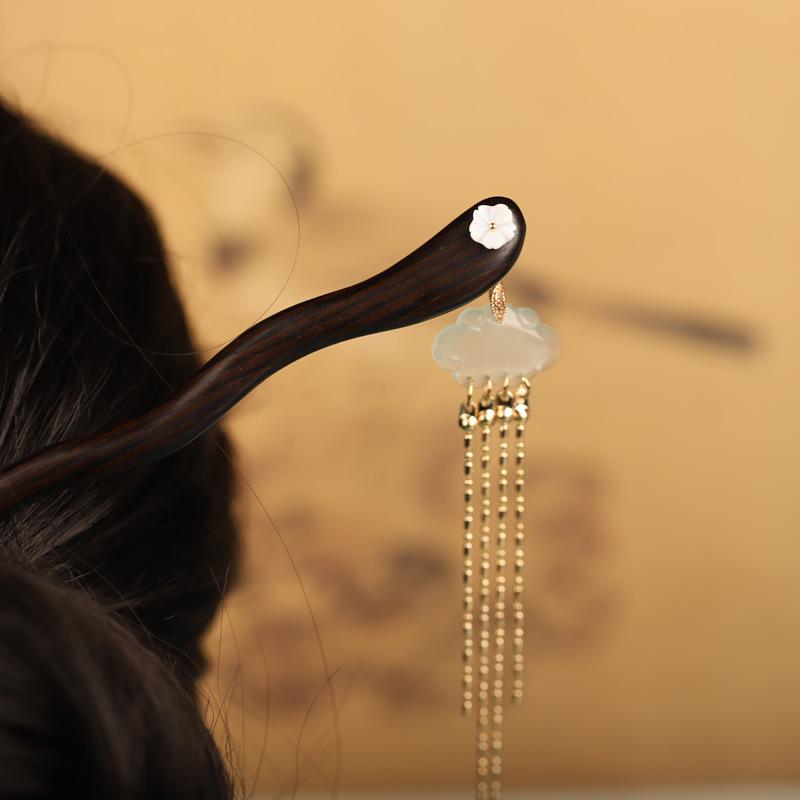 ヘアアクセサリー かんざし ヘアピン タッセル 花柄 玉石 木 頭 髪飾り 髪留め 魅惑 ギフト レトロ おしゃれ レトロ レディース シンプル 大人式 母の日...