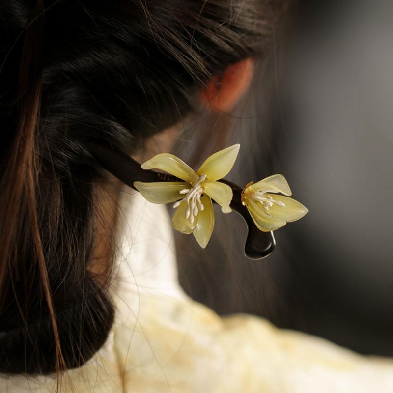 ヘアヘアアクセサリー かんざし ヘアピン 花柄 木 頭 髪飾り 髪留め 大人式 母の日 ギフト レトロ おしゃれ モダン チャイナ風 レトロ レディース シンプ...