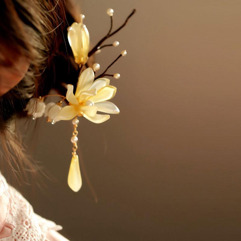 ヘアアクセサリー かんざし ヘアピン 木 花柄 頭 髪飾り 髪留め 魅惑 ギフト レトロ おしゃれ レトロ レディース チャイナ風 シンプル 大人式 母の日 ク...