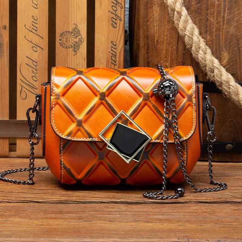 レディース 革 バッグ ショルダー クロス ボディバッグ チェーン バッグ 小さい バッグ 最上層 牛革 バッグ ファッション チェック柄 フリップ スクエアバッグ