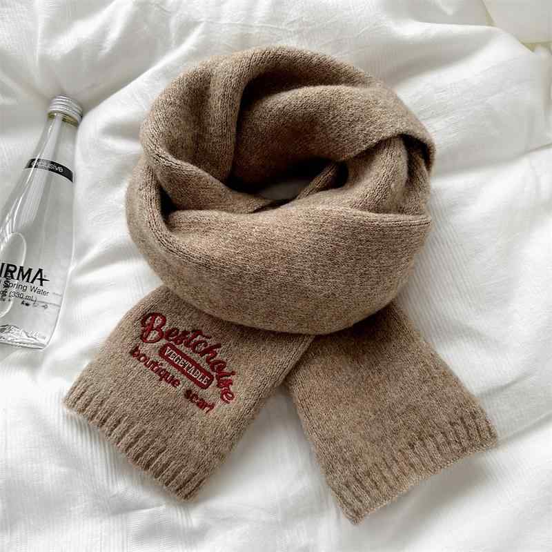 レディース 秋 冬 ニット ウール ソリッドカラー 刺繍 文字 スカーフ 韓国 暖かい 学生 カップル スカ..