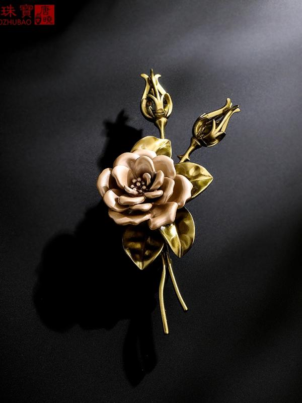 コート レディース ブローチ おしゃれ スーツ ピン 卒業式 入学式 アメリカ ハイエンド レトロ 立体 バラ ファッション 精巧 個性的 スーツ コサージュ