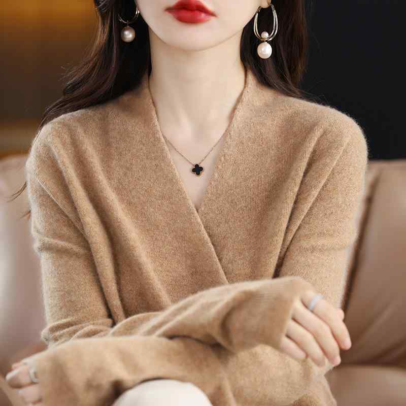 レディース 長袖 ニット ウール トップス 100% セーター Vネック 無地 ショート クロス セーター ボトム セーター