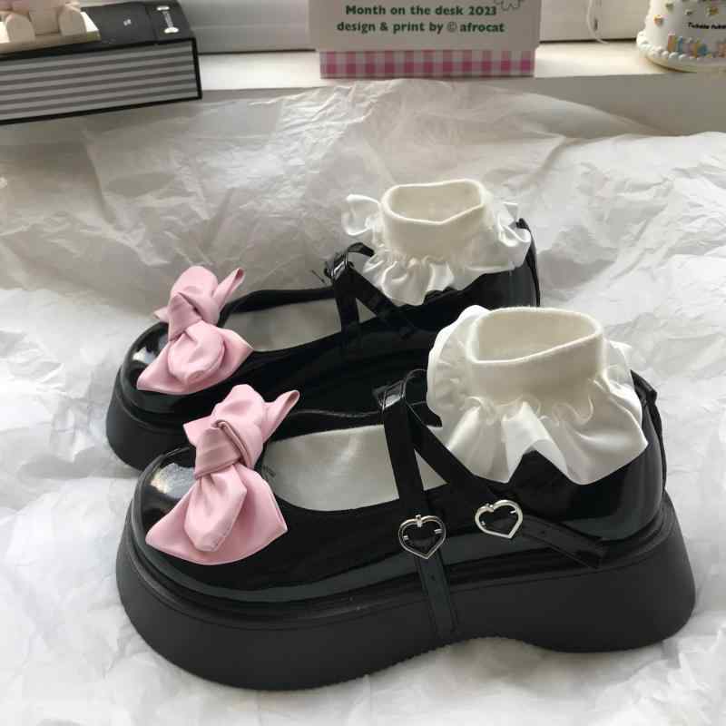 レディース 秋 レザー シューズ 厚底 スポンジケーキ ボウ 小さい 革靴 女性 ロリータ 大きい つま先 ..