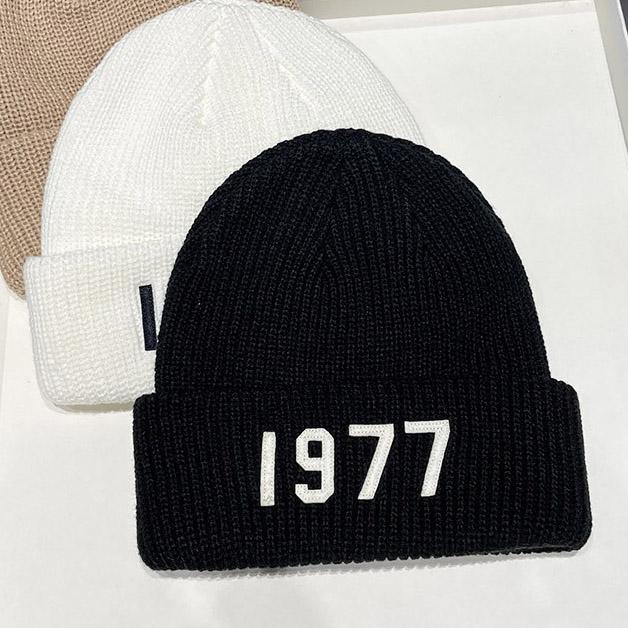 秋 冬 ニット ウール 帽 1977 帽子 女性 大きい 頭囲 韓国 耳保護 プルオーバー 帽子
