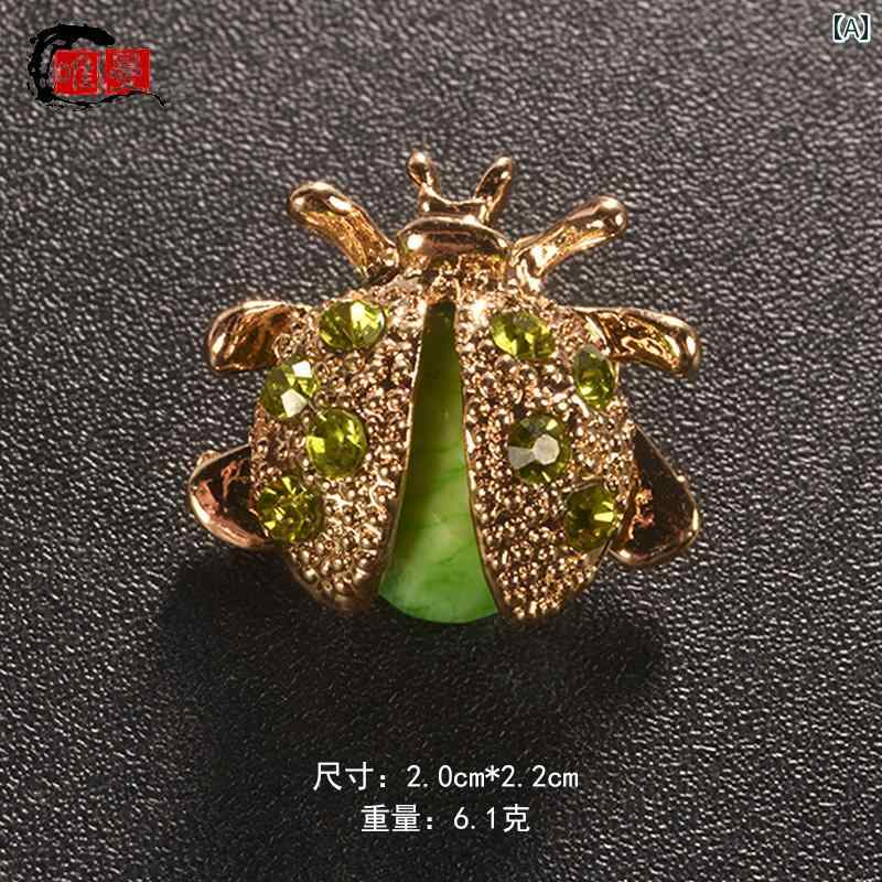 ブローチ レディース おしゃれ 大人かわいい てん う 虫 小さめ ブローチ 女子 韓国 学生 チャイナ シャツ スーツ かわいい カラフル ラインストーン コサージュ
