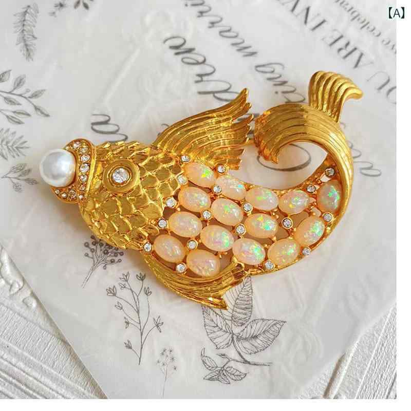 ブローチ 上品 セレモニー 鯉 高級感 女性 コサージュ パール セーター ピン スーツ 精巧 大型 バッジ