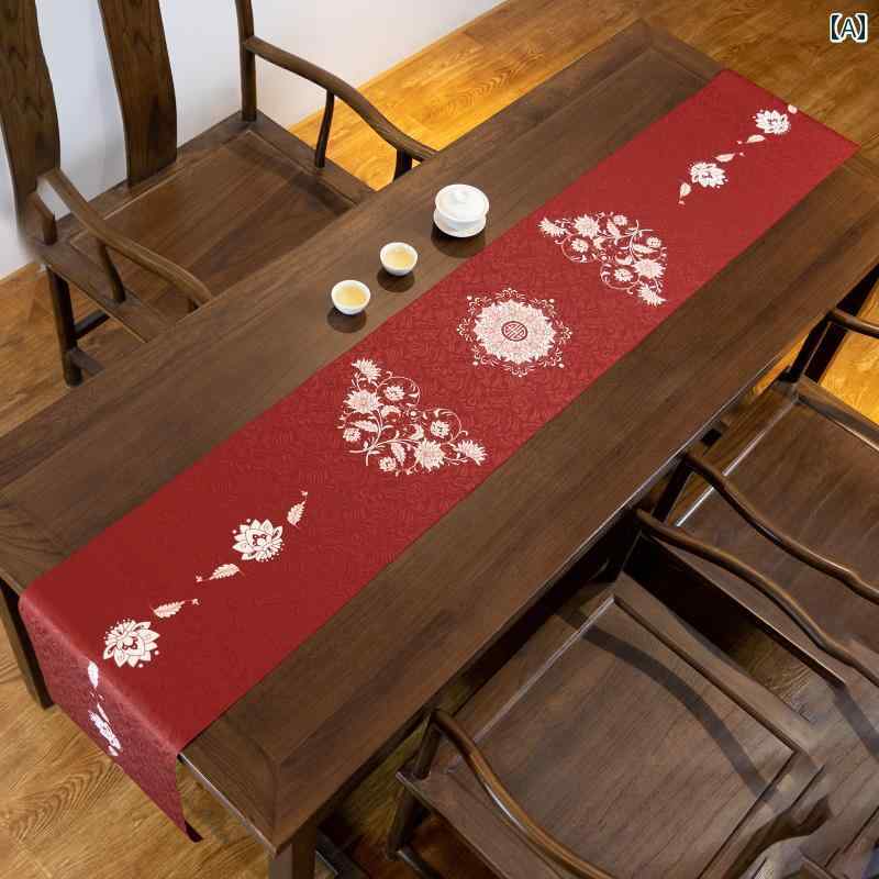 テーブルランナー おしゃれ 蓮 咲く テーブル フラグ ライト 高級感 ハイエンド ティーマット マット ..