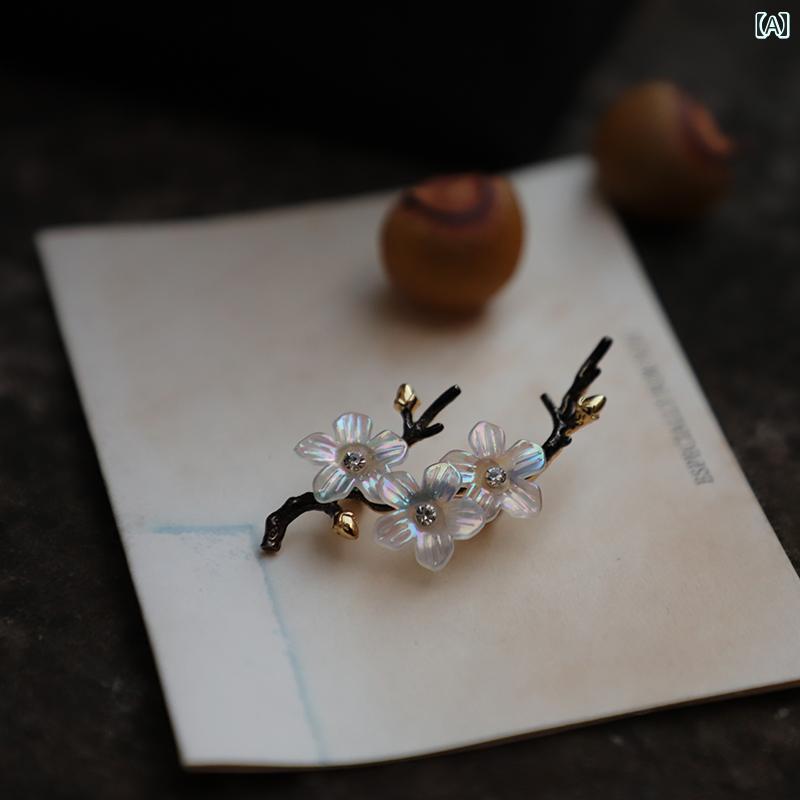 アクセサリー ブローチ 誇り 高き 梅花 レトロ クール シンプル スーツ 襟ピン 雌花 バックル