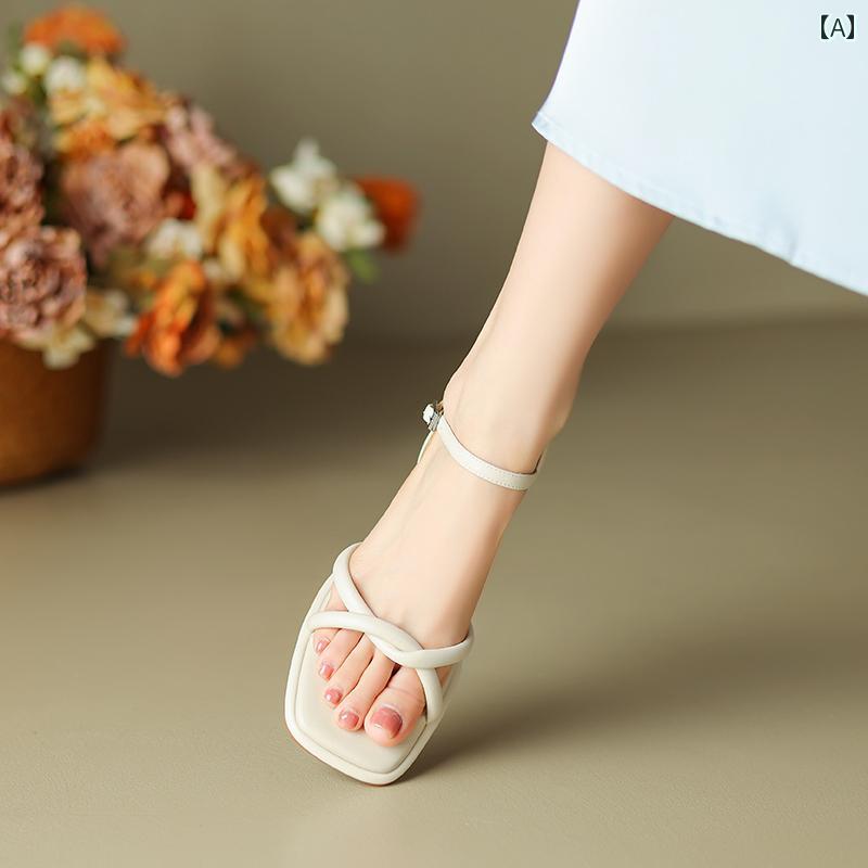 レディース 夏 ミュール サンダル おしゃれ 履きやすい スタイル スクエアトゥ ストラップ 女性 アウター フェアリー ミディアム ヒール 太い 足が 疲れにくい