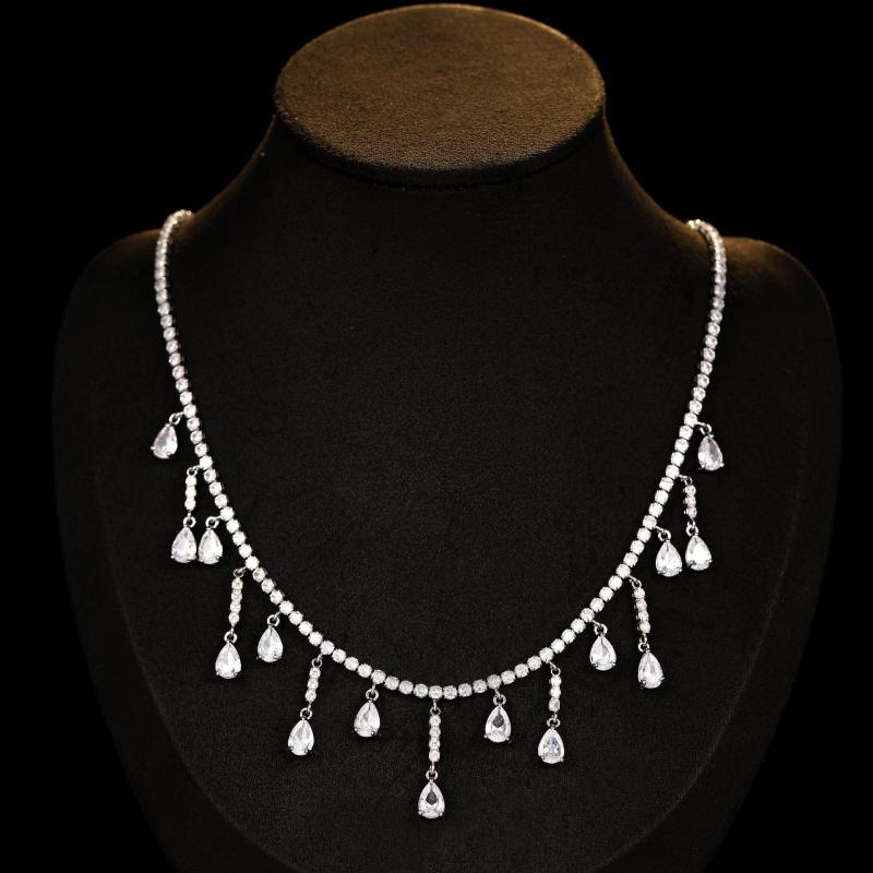 ネックレス レディース ドロップ タッセル ジルコニア ペンダント フレンチ 高級感 鎖骨チェーン 銅製 電気メッキ加工 個性的 万能 シルバー 長さ51-60cm 通勤 オフィス 上品(4.0)