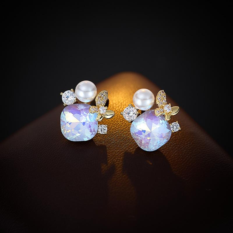 Freshwater Pearl - ピアス レディース S925シルバーポスト ジルコニア パール スクエア フラワー ライトラグジュアリー 上品 煌めく 繊細 春夏 通勤 万能