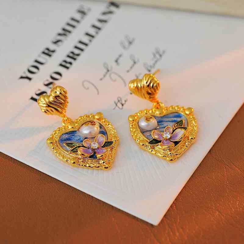 ピアス レディース 女性用 天然淡水パール フレンチレトロ モネ油絵風 花モチーフ ハート 高級感 上質 銅合金製 電気メッキ加工