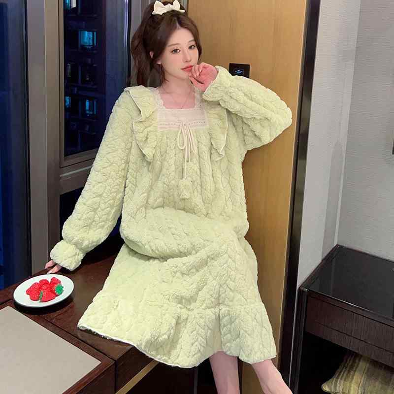 ルームワンピース レディース あったか 保温 もこもこ ふわふわ ゆったり ビッグシルエット カットジャカード 花柄 かわいい パジャマワンピース ナイトウェア 部屋着 大きいサイズ 体型カバー Mから5XL