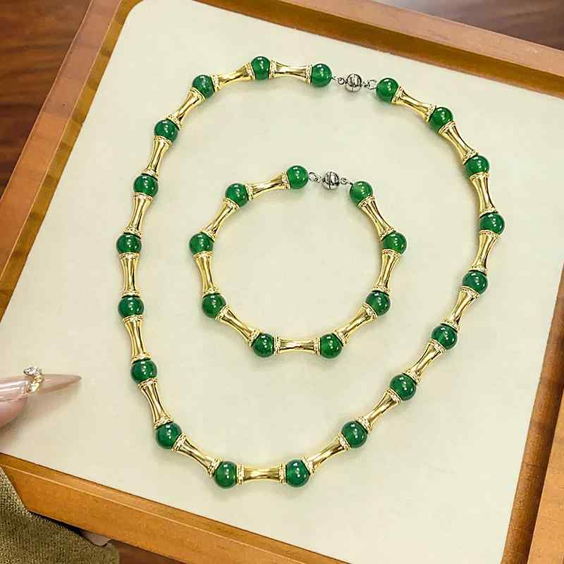 アクセサリー レディース 女性用 ネックレス ブレスレット セット 模造 緑玉髄 グリーンカルセドニー ビーズ 銅製 電気メッキ加工 新チャイナスタイル 高級感 ライトラグジュアリー 通勤 オフィス