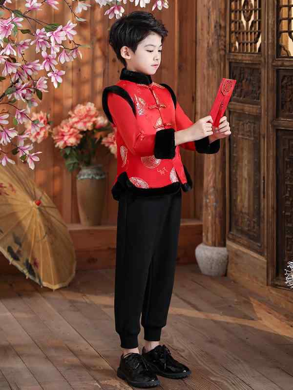 漢服 男の子 子供 ジュニア インフルエンサー 高級感 中国風 厚手 柔らか素材 長袖 長パンツ シングルボタン お正月 新年 発表会 イベント 衣装 上下セット セットアップ ポリエステル素材 レッド 無地 秋冬
