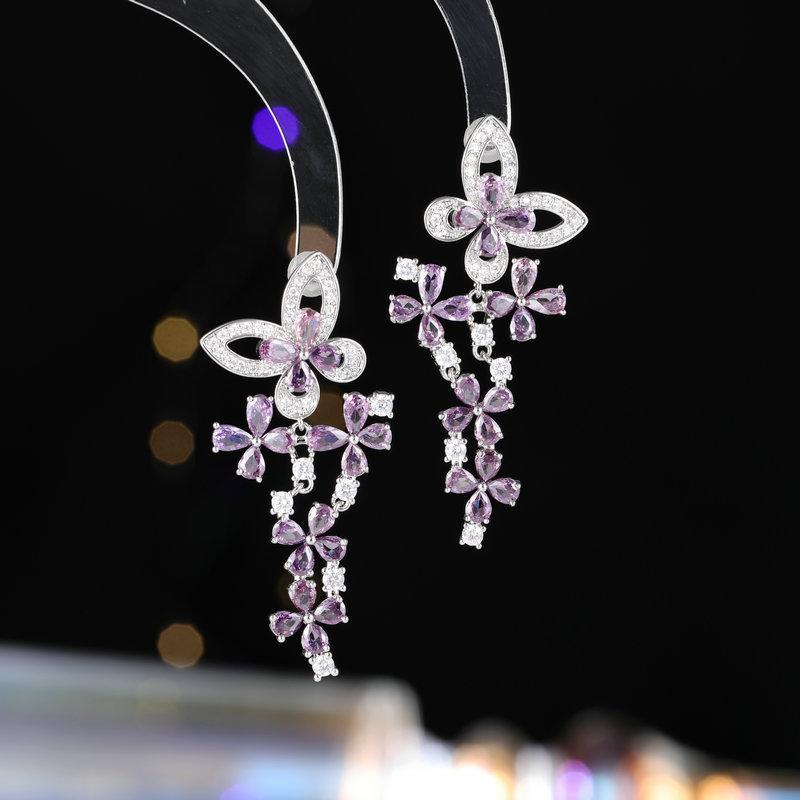 ピアス レディース 女性用 蝶 ちょうちょ フリンジ タッセル S925シルバーポスト 高級感 個性的 軽やか..