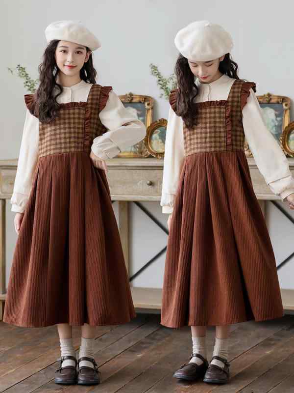 ワンピース キッズ ジュニア 女の子 秋冬 フェイクレイヤード 重ね着風 コーデュロイ ロング丈 レトロ クラシカル Aライン チェック柄 韓国子供服 通学 普段着 ブラウン ポリエステル