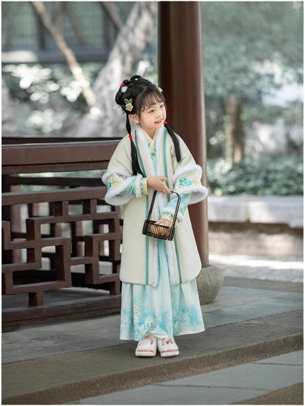 漢服 キッズ 女の子 中国風 古風 宋制 厚手 裏起毛 防寒 襦裙 スカート セットアップ スリーピース あったか 秋冬 お正月 晴れ着 発表会 セレモニー 綿混 ポリエステル