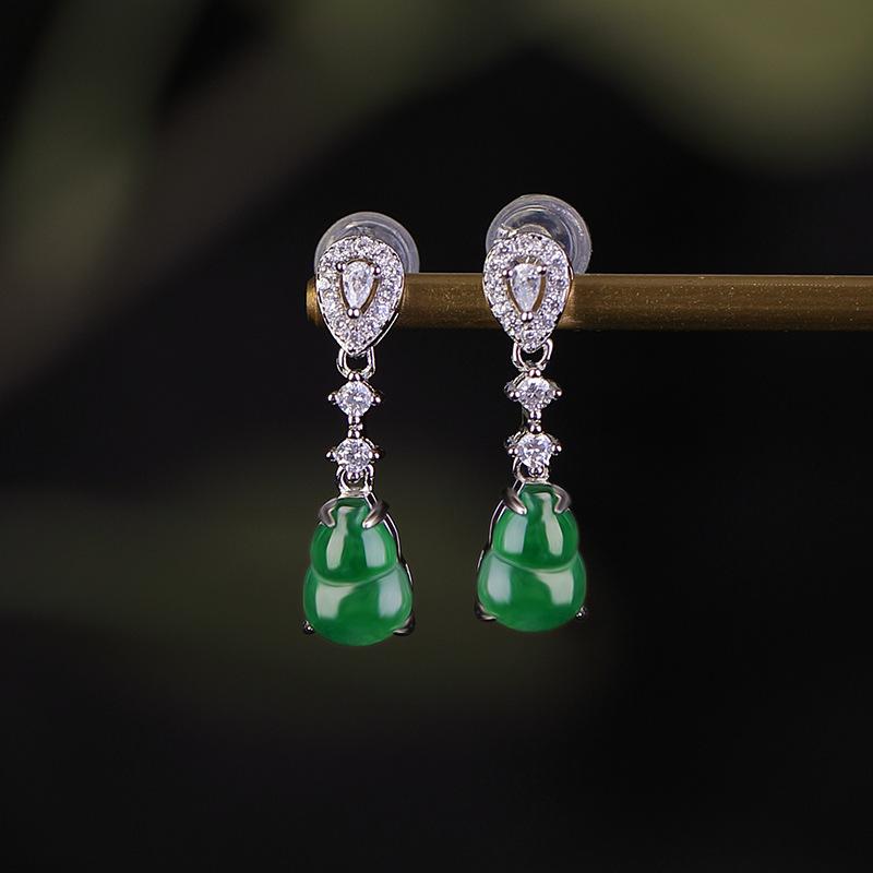 ピアス レディース 925シルバー 翡翠 瓢箪型 ドロップ レトロ オリエンタル 上品 エレガント 幸運 開運 お守り 普段使い オフィス カジュアル フォーマル 万能デザイン