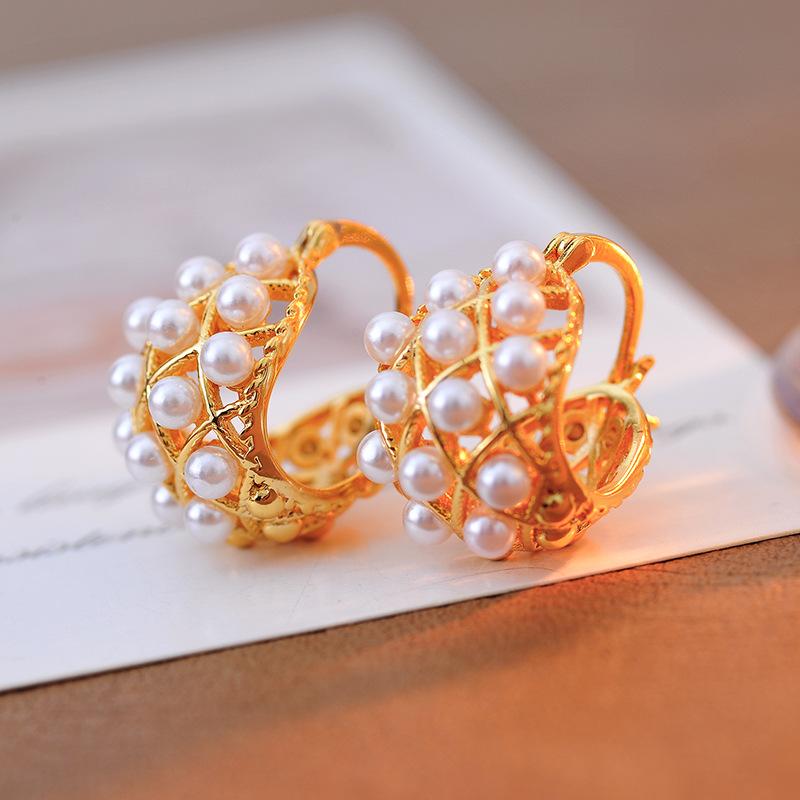 ピアス イヤリング レディース 透かし彫り バッグモチーフ フェイクパール フレンチ レトロ 軽やか ラグジュアリー 電気メッキ加工 ゴールド メッシュ