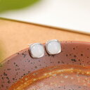 ピアス レディース 春夏 S925スターリングシルバー 和田玉 青海玉 白玉 玉象嵌 幾何学デザイン 四角 丸珠 シンプル レトロ 大人かわいい 上品 エレガント オフィス カジュアル ジュエリー