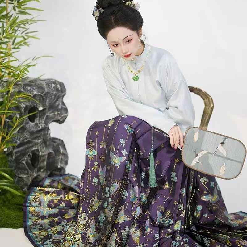 スカート レディース 女性用 凝ったデザイン 織金刺繍 プリント ロング丈 馬面スカート 漢服 中国伝統柄 秋冬 普段使い おしゃれ 着回し力抜群 光沢サテン