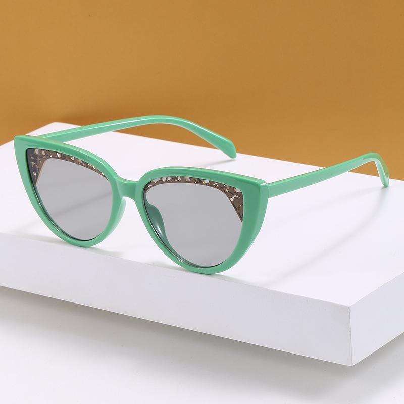 サングラス メンズ レディース 男女兼用 欧米風 キャットアイ 眉毛デザイン 個性的 UV400カット 紫外線..