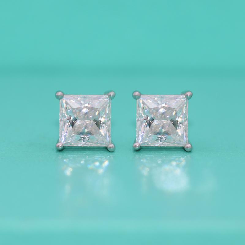 ピアス レディース S925純銀 モアサナイト ジルコニア プリンセスカット 四つ爪 シンプル 上品 個性的 デザイン 電気メッキ加工 1カラット