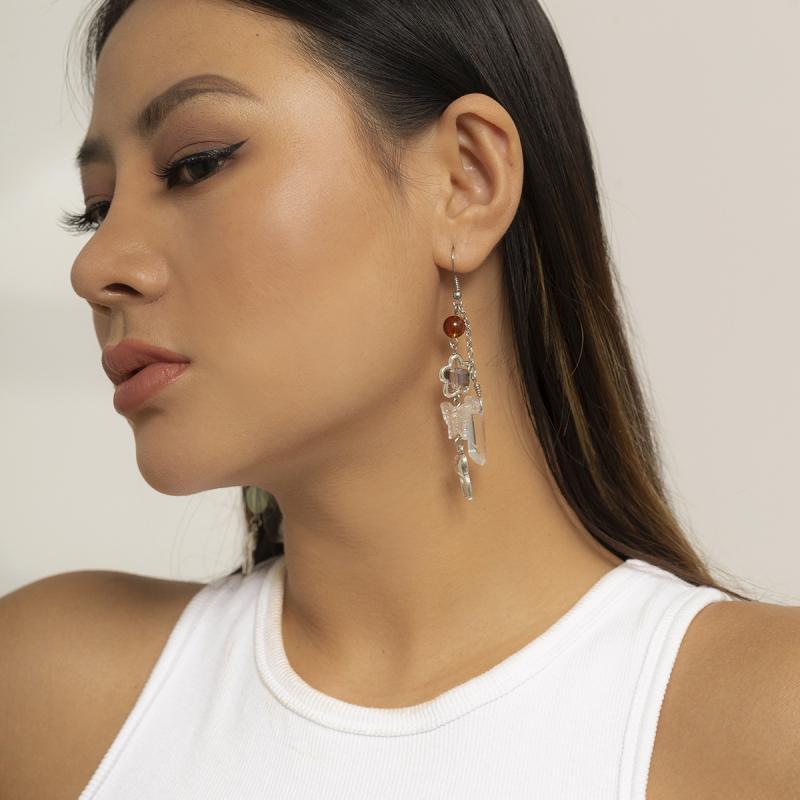 ピアス レディース レトロ 欧米風 田園風 爽やか エレガント かわいい スウィート 蝶 フリンジ フェイククリスタル 歯 チャーム アクリル 合金製 電気メッキ加工 アシンメトリー ハート 花 チェーン