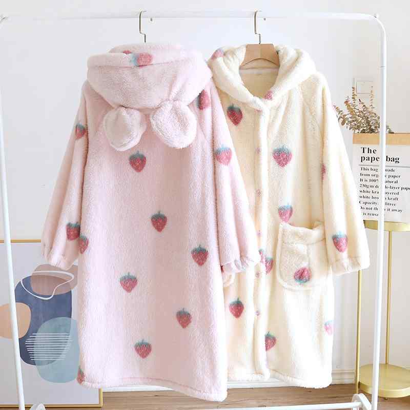 ルームワンピース レディース 秋冬 あったか 厚手 もこもこ フランネル いちご柄 フード付き 長袖 ロング丈 ピンク 部屋着 パジャマ ネグリジェ かわいい