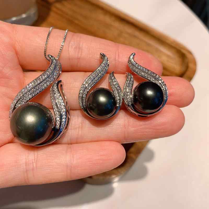 アクセサリー レディース 人気 マザーオブパール ネックレス ピアス 2点セット 結婚式 披露宴 パーティー フォーマル 欧米風 銅製 金メッキ プラチナカラー