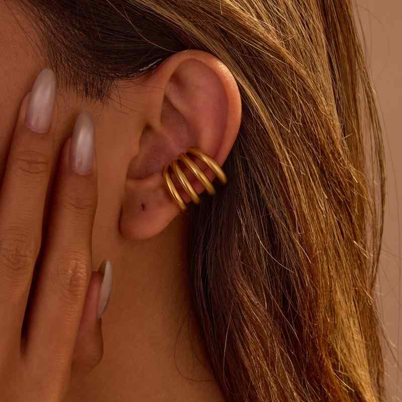 イヤーカフ レディース 欧米風 ミニマルデザイン C型 ノンホールピアス 多重レイヤード スタイリッシュ ステンレス製 電気メッキ加工 ゴールド シルバー 幾何学模様 通勤 オフィス カジュアル