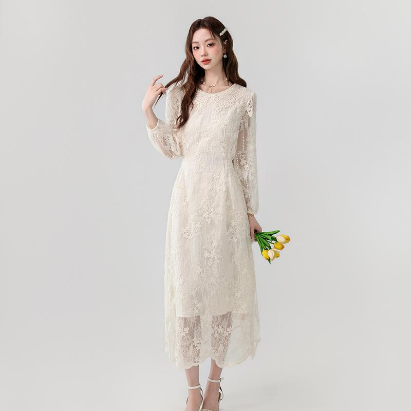 ワンピース レディース 着痩せ効果 凝った刺繍 シアーデザイン レース ロング丈 フレンチスタイル レトロ Aライン ラウンドネック 長袖 切り替え 通勤 春夏 ポリエステル 無地 アプリコット