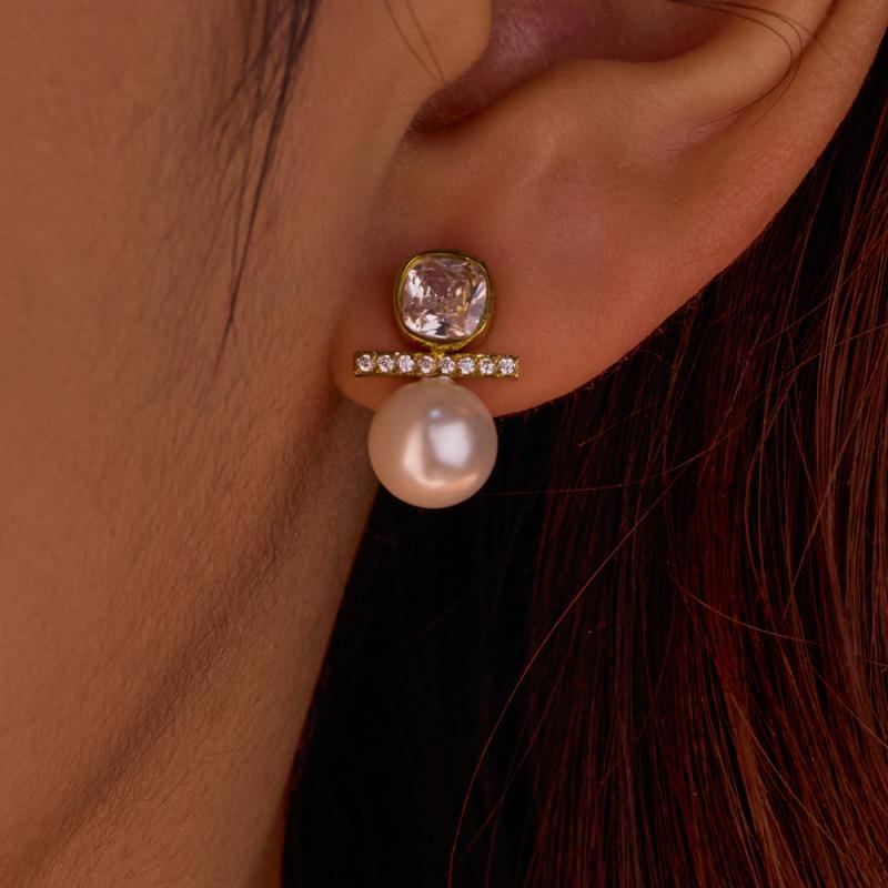 ピアス レディース ステンレス製 錆びにくい 欧米風 レトロ ヴィンテージ 高級感 パール スクエア マイ..