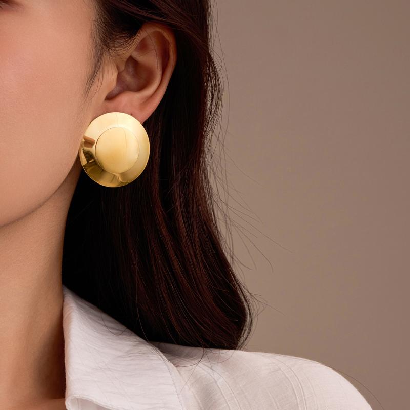 ピアス レディース ステンレス製 18K金メッキ ダブルラウンド 光沢 上品 エレガント インスタグラム風 高見え ファッション 万能 スタッドピアス オフィス 通勤 普段使い カジュアル